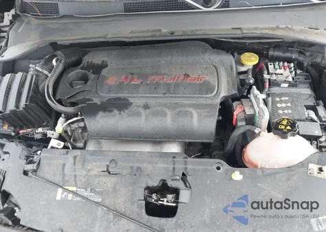 2019 Jeep Compass Limited 4X4 z USA, uszkodzony, nr VIN 3C4NJDCB9KT724380